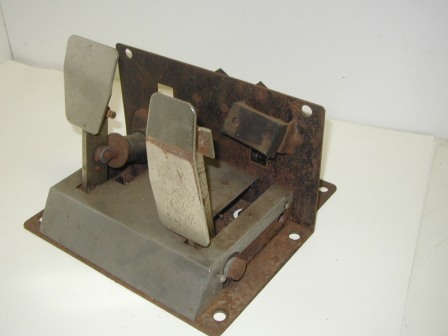 Daytona USA Sitdown Gas Pedal Assembly (Item #5) (Incomplete - No Potentiometers Or Pedal Linkages) $46.99